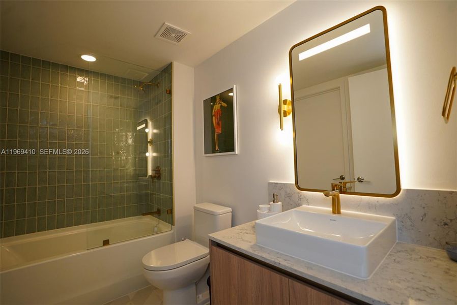 Furnished interior view inside a new home in Gale Hotel & Residences Miami (former Natiivo), Miami (Image 14). Furnished interior view inside a new home in Gale Hotel & Residences Miami (former Natiivo), Miami (Image 14).