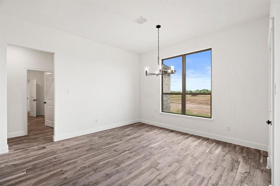 Spacious, unfurnished interior of a new home in , Waxahachie (Image 32).