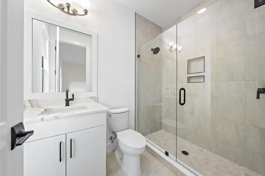 Ensuite 2