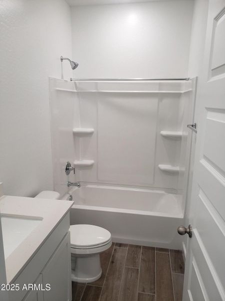 Ashburn Guest Bath Pic 1