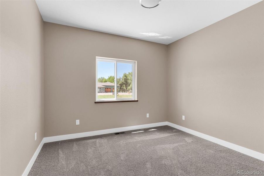 Spacious, unfurnished interior of a new home in , Cañon City (Image 20).