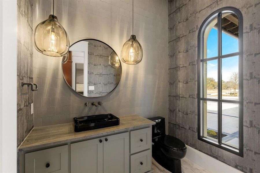 Furnished interior view inside a new home in Fleming Pointe, Fort Worth (Image 10).