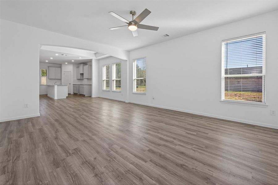 Spacious, unfurnished interior of a new home in Enclave at Willis, Willis (Image 15).