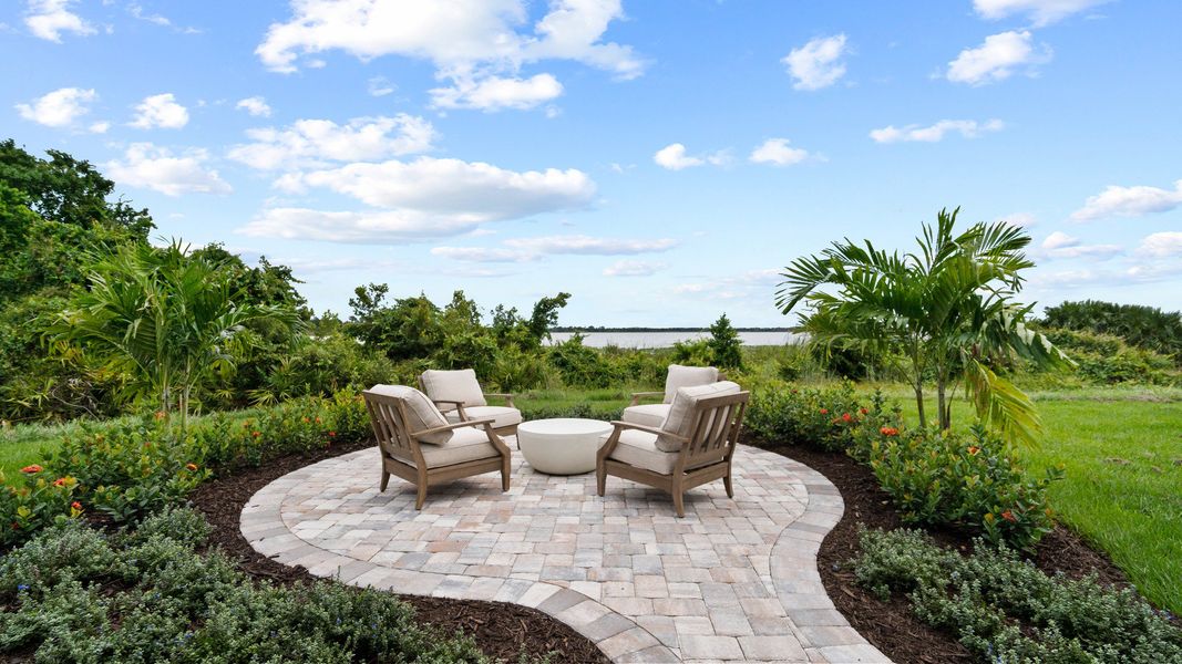 Representative exterior photo of a completed home built from the Ponte Verde by DRB Homes in Willowbrook North, Winter Haven, FL (Image 26). Representative exterior photo of a completed home built from the Ponte Verde by DRB Homes in Willowbrook North, Winter Haven, FL (Image 26).