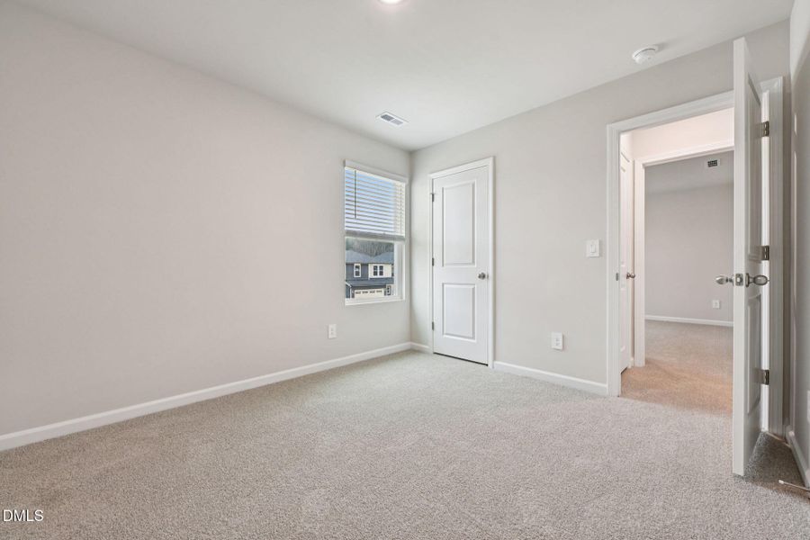 22-web-or-mls-Raleigh - Oak Manor - 617