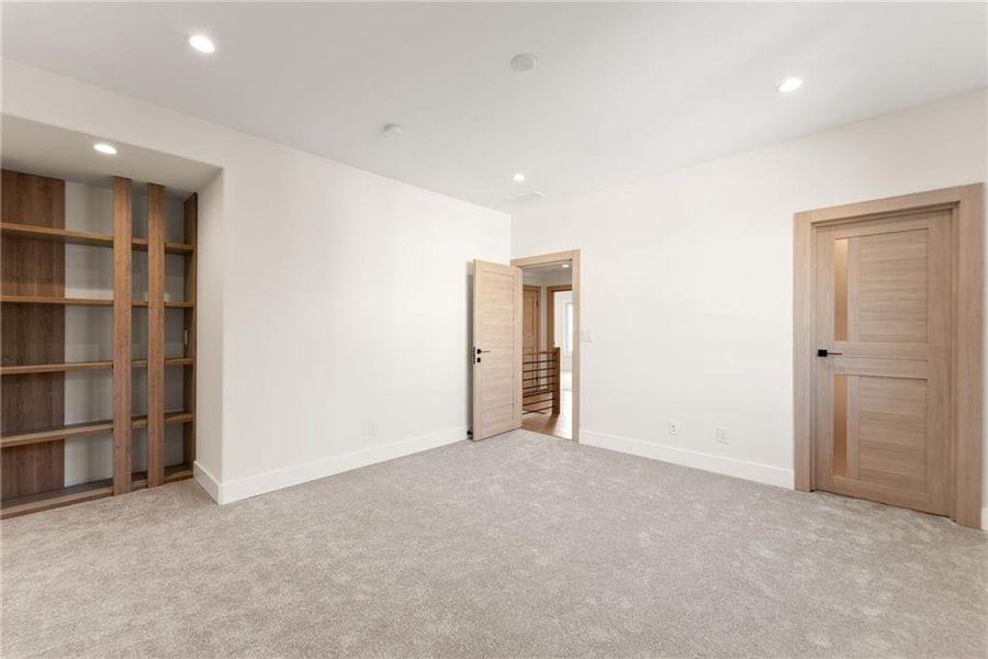 Spacious, unfurnished interior of a new home in , Cumming (Image 46).