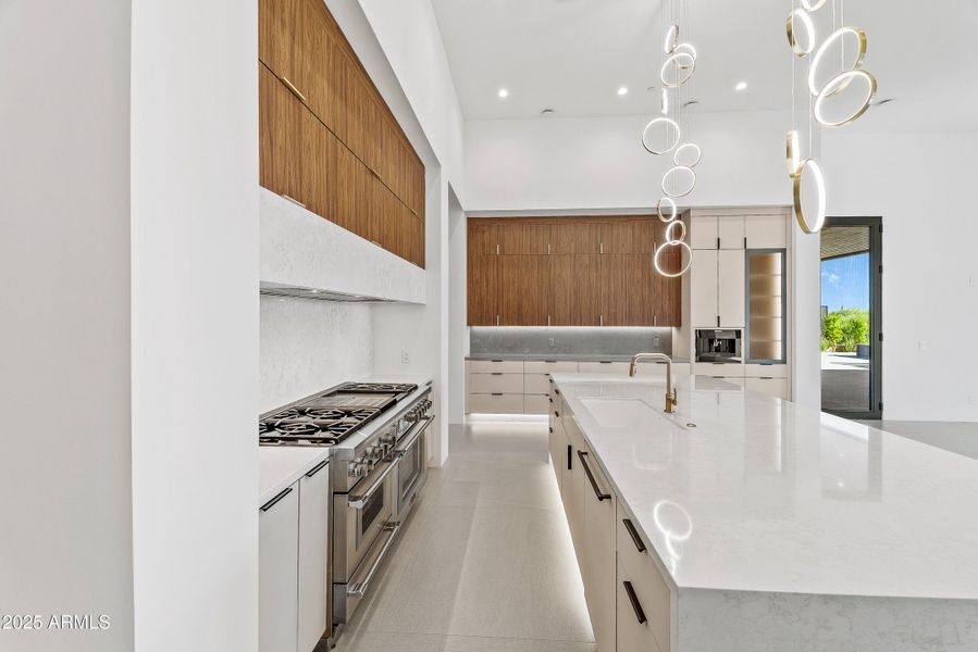 047_e_celestial-19_514