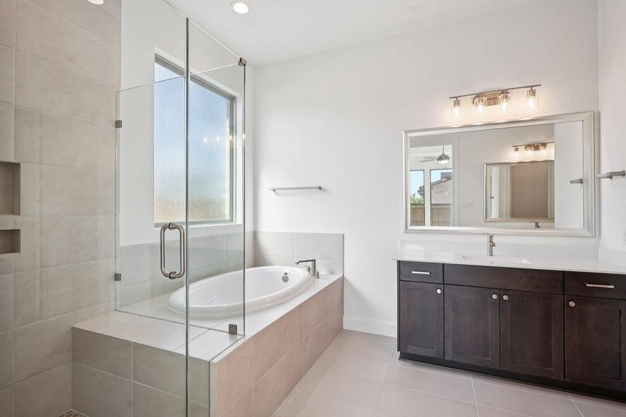 8610 Blue Coral Dr Bath 2 8610 Blue Coral Dr Bath 2