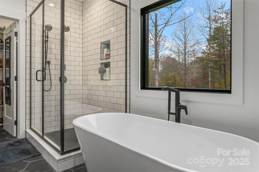 Image 41 of a home in .