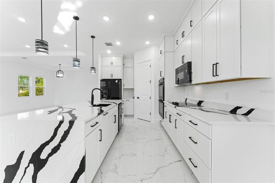 Furnished interior view inside a new home in , Orlando (Image 8).