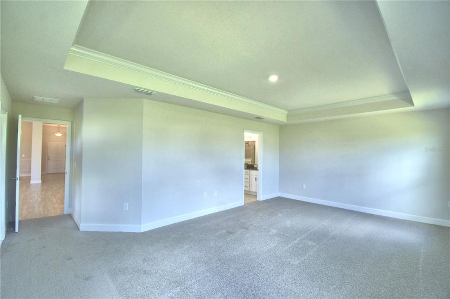 Spacious, unfurnished interior of a new home in Lake Juliana Estates, Auburndale (Image 22). Spacious, unfurnished interior of a new home in Lake Juliana Estates, Auburndale (Image 22).