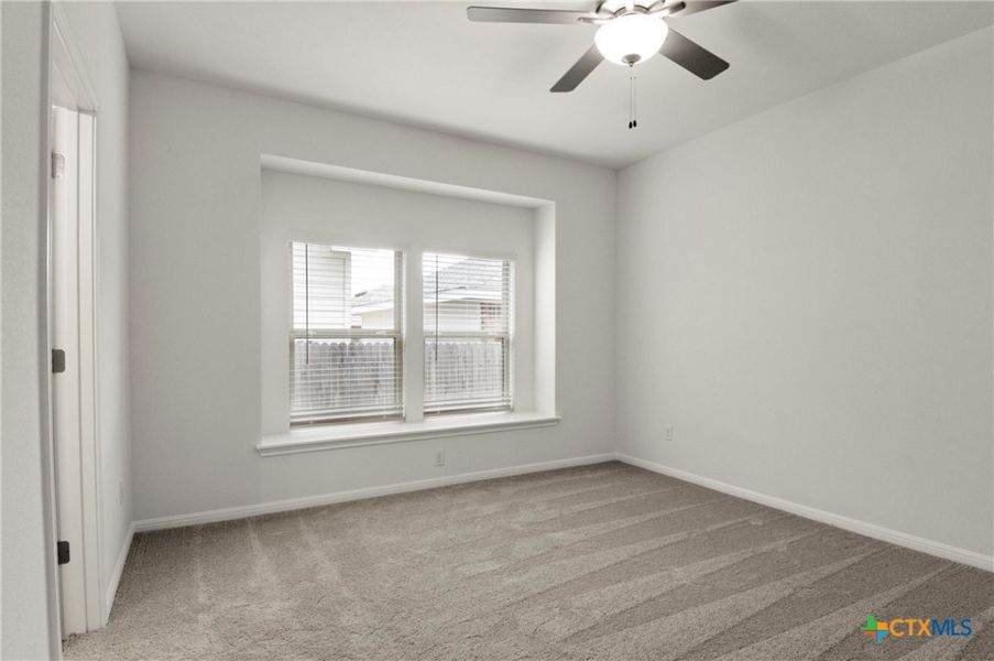 Spacious, unfurnished interior of a new home in Crosswinds, Kyle (Image 29).