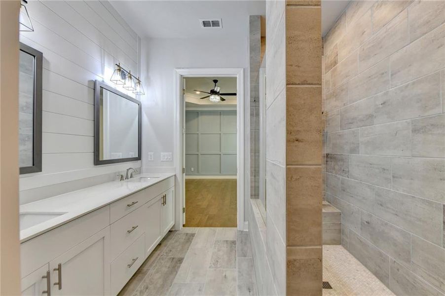 Furnished interior view inside a new home in , Buford (Image 15).