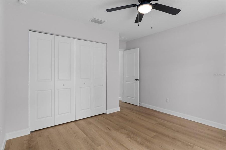 Spacious, unfurnished interior of a new home in , Dunnellon (Image 20).