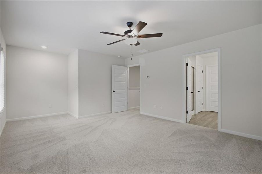 Spacious, unfurnished interior of a new home in , Mableton (Image 24).