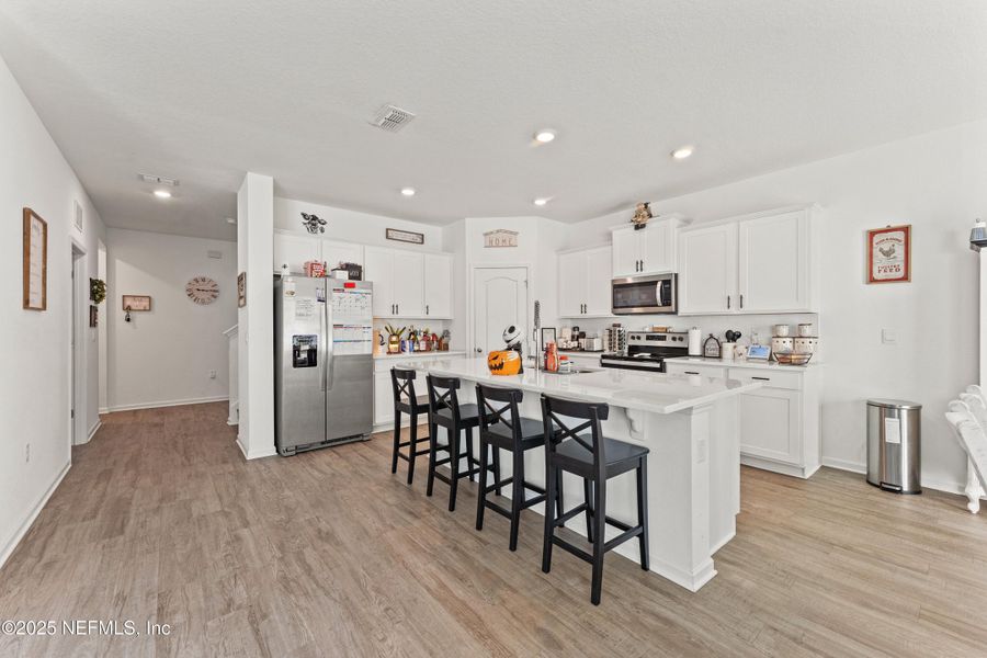 Furnished interior view inside a new home in Cross Creek Express, Green Cove Springs (Image 25).