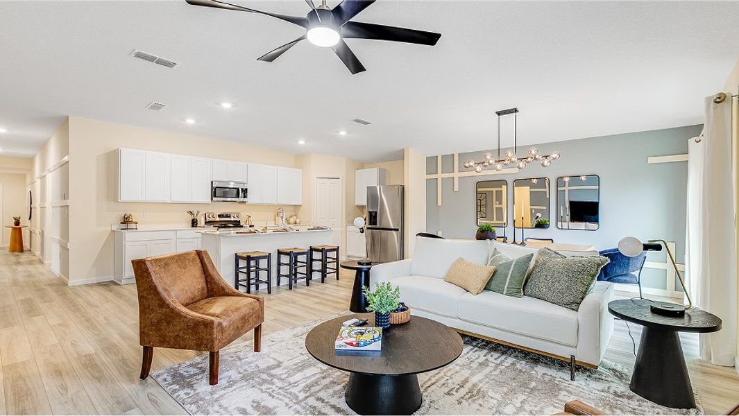 Florida Core N004 Dawn Family 1of3 Base6 7 24 25