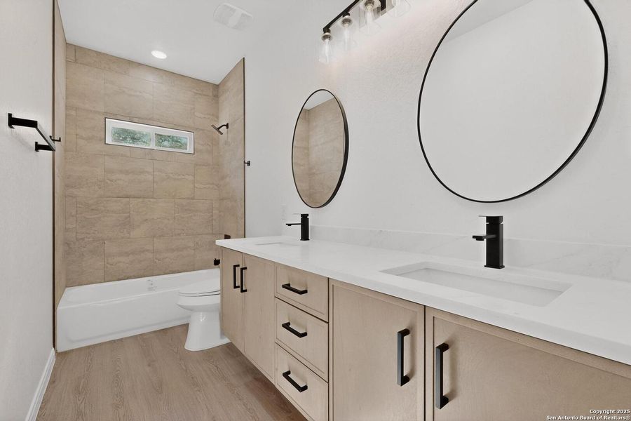 Furnished interior view inside a new home in , Spring Branch (Image 5).