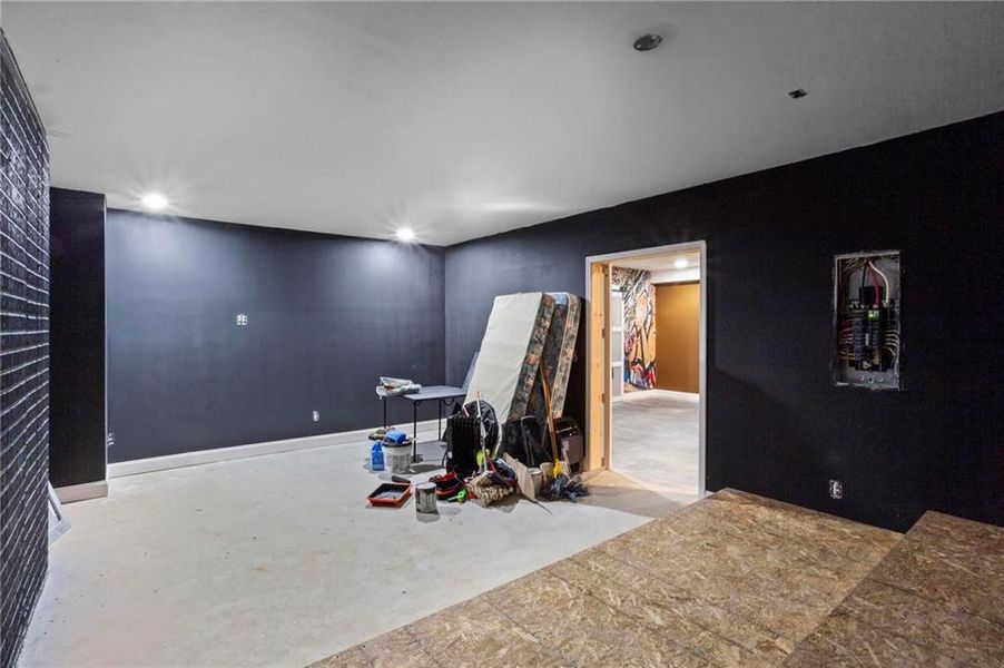 Furnished interior view inside a new home in Dorsett Bridge, Douglasville (Image 10).