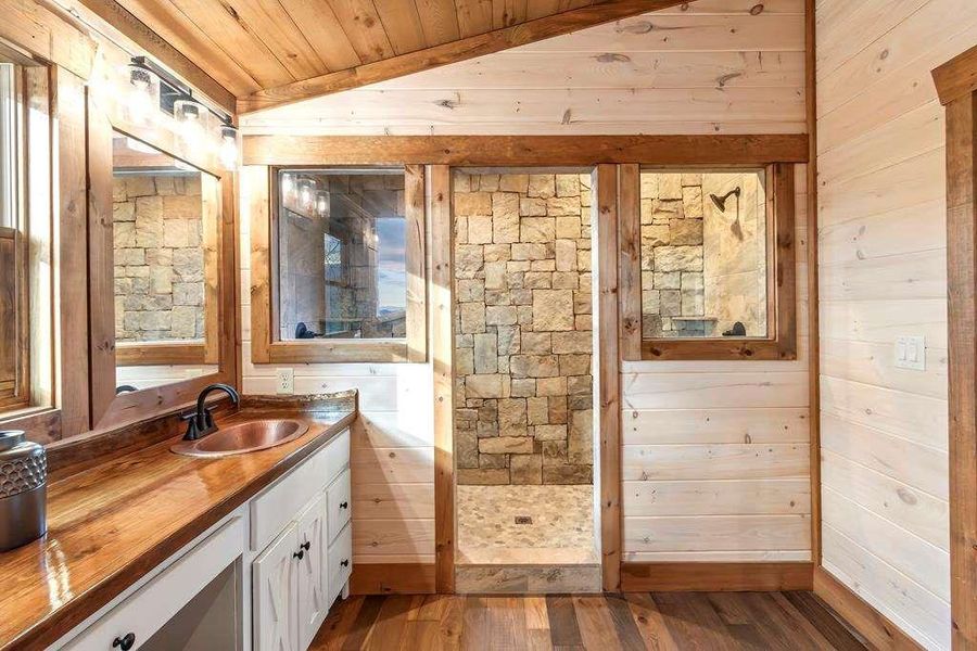 Image 71 of a home in . Image 71 of a home in .