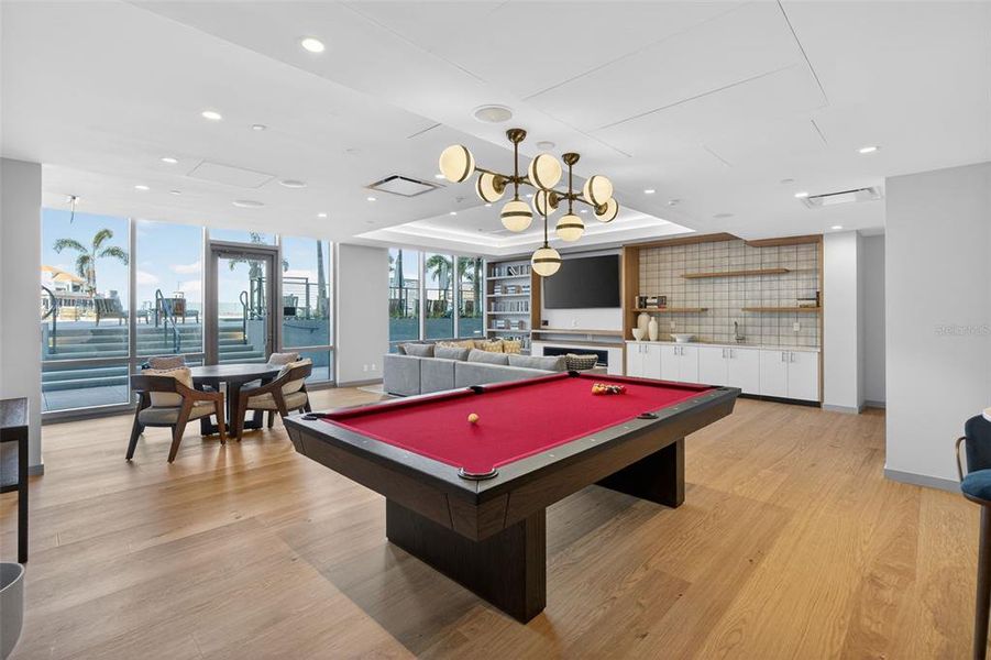 Community amenities in , St. Petersburg (Image 64). Community amenities in , St. Petersburg (Image 64).