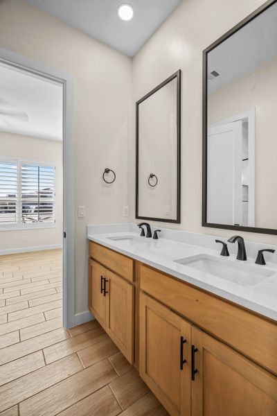 Representative furnished interior of a home built from the Escondido by LEH. Homes in Painted Sky, El Paso (Image 5). Representative furnished interior of a home built from the Escondido by LEH. Homes in Painted Sky, El Paso (Image 5).