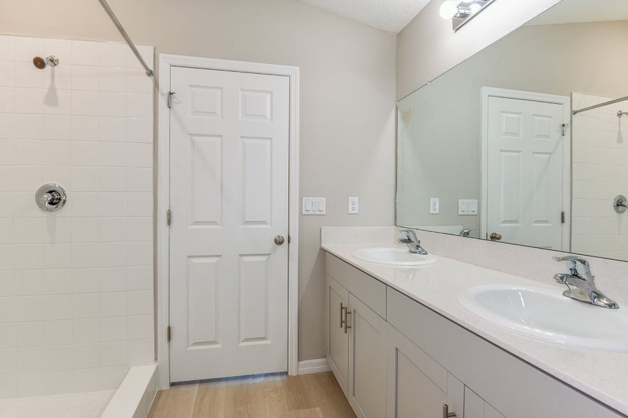 Furnished interior view inside a new home in Crosswinds, Haines City (Image 11).