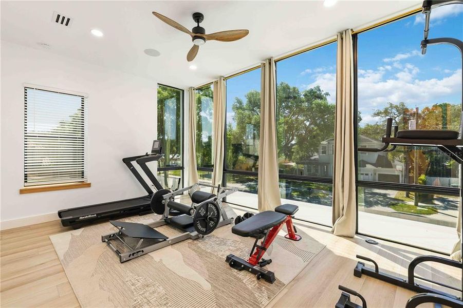 Furnished interior view inside a new home in , Tampa (Image 43).