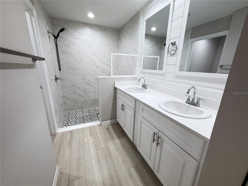 Furnished interior view inside a new home in , Ocala (Image 3).