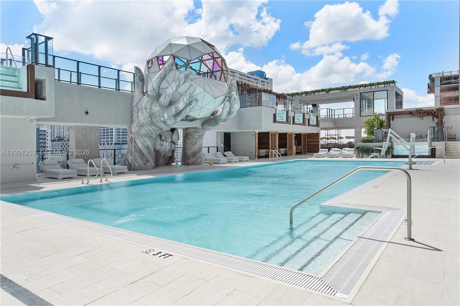 Community amenities in , Miami (Image 20).