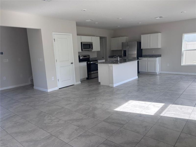 Spacious, unfurnished interior of a new home in , Haines City (Image 9). Spacious, unfurnished interior of a new home in , Haines City (Image 9).