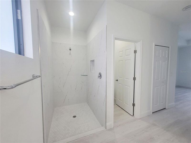 Image 34 of a home in .