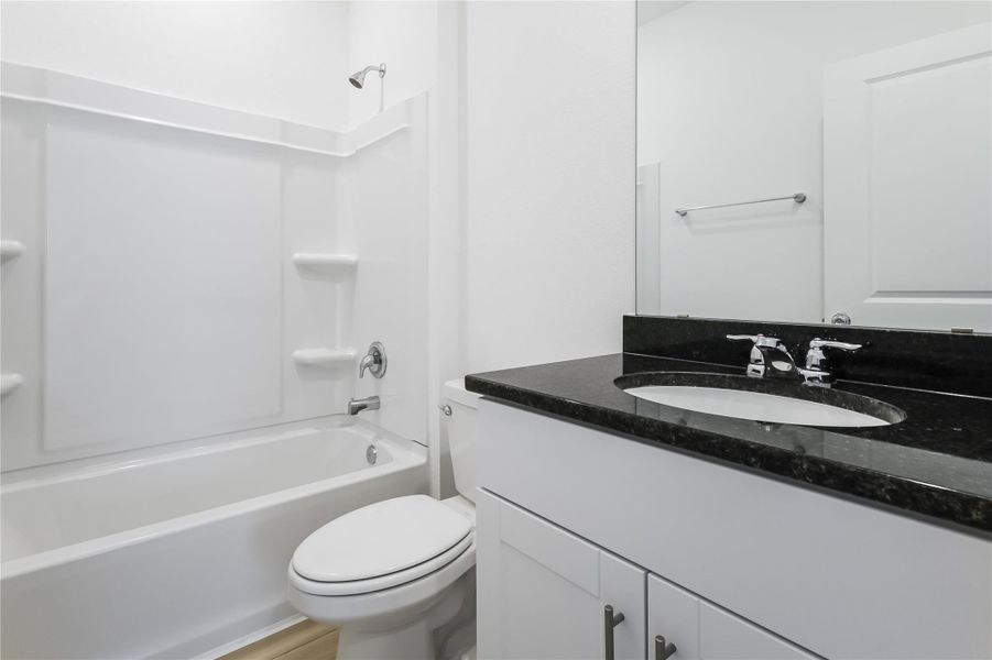 21834 Red Lantana ~ Ready Now 21834 Red Lantana ~ Ready Now