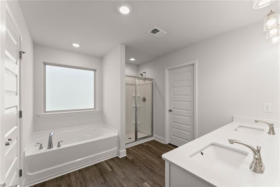 Furnished interior view inside a new home in Magnolia Villas, Cornelia (Image 9).