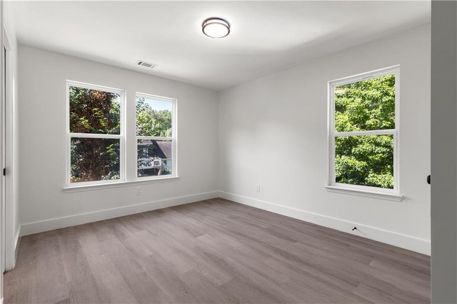 Spacious, unfurnished interior of a new home in , Scottdale (Image 24).