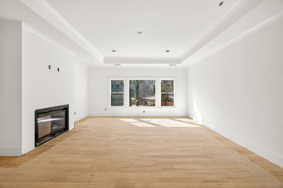 Spacious, unfurnished interior of a new home in , Marietta (Image 8).