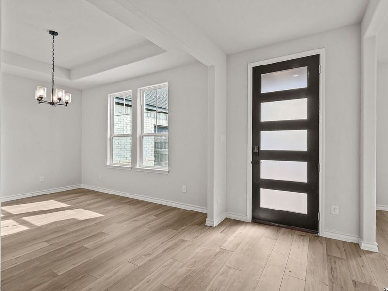 Spacious, unfurnished interior of a new home in Potranco Oaks, Castroville (Image 21).