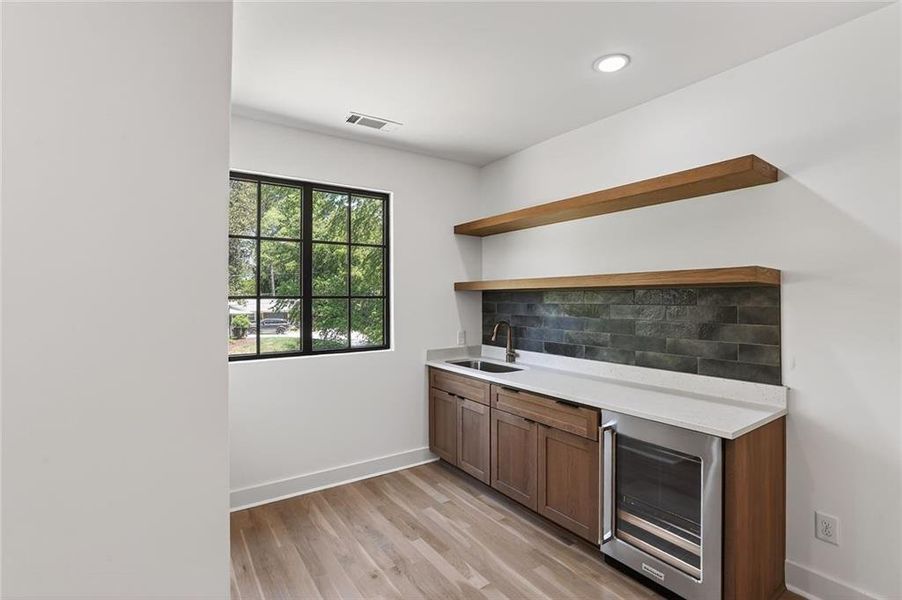Furnished interior view inside a new home in , Roswell (Image 32).