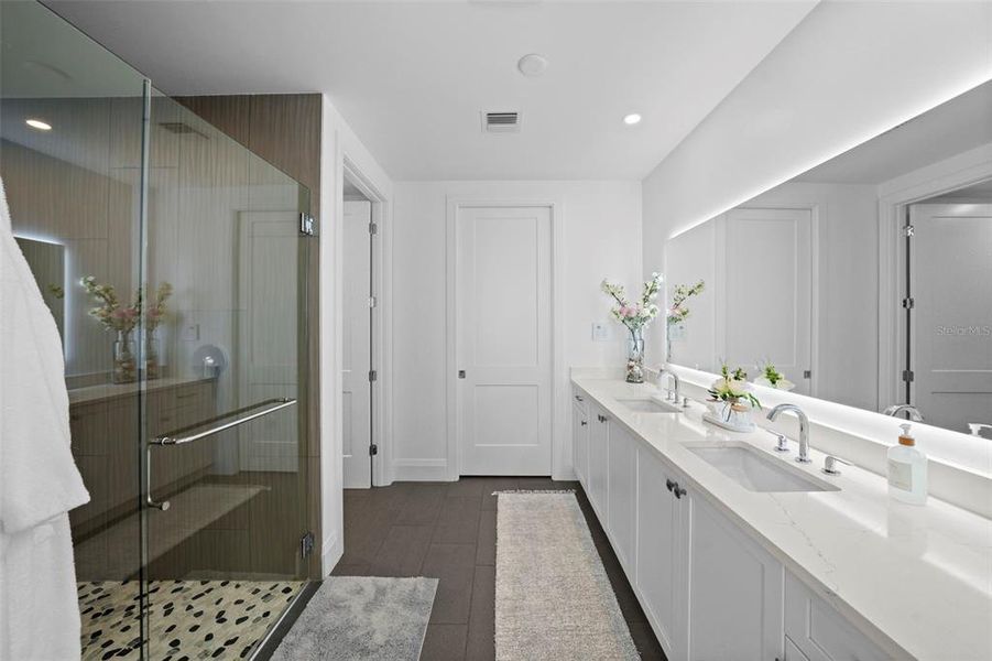 Furnished interior view inside a new home in Altura Bayshore, Tampa (Image 18). Furnished interior view inside a new home in Altura Bayshore, Tampa (Image 18).