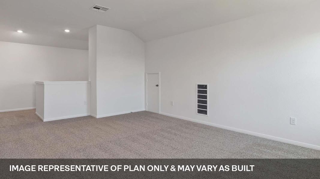 Spacious, unfurnished interior of a new home in Bar W Ranch, Leander (Image 14).