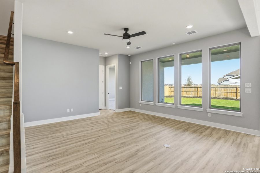 Spacious, unfurnished interior of a new home in Legacy at Lake Dunlap, New Braunfels (Image 43). Spacious, unfurnished interior of a new home in Legacy at Lake Dunlap, New Braunfels (Image 43).