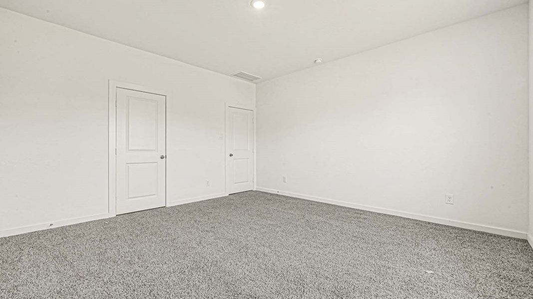 Representative unfurnished interior of a home built from the Midland - X40M by D.R. Horton in Holly Ridge, Rosenberg (Image 30). Representative unfurnished interior of a home built from the Midland - X40M by D.R. Horton in Holly Ridge, Rosenberg (Image 30).