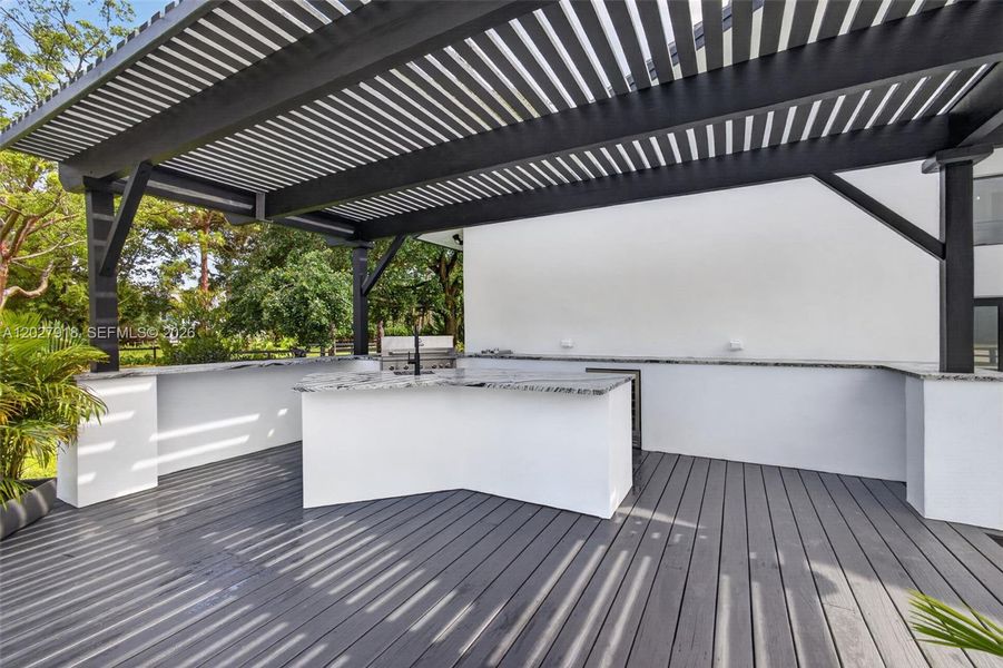 Exterior details and patio area of a home in , Palm Beach Gardens (Image 41).