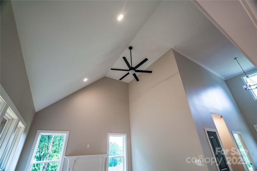 Spacious, unfurnished interior of a new home in , Dallas (Image 17). Spacious, unfurnished interior of a new home in , Dallas (Image 17).