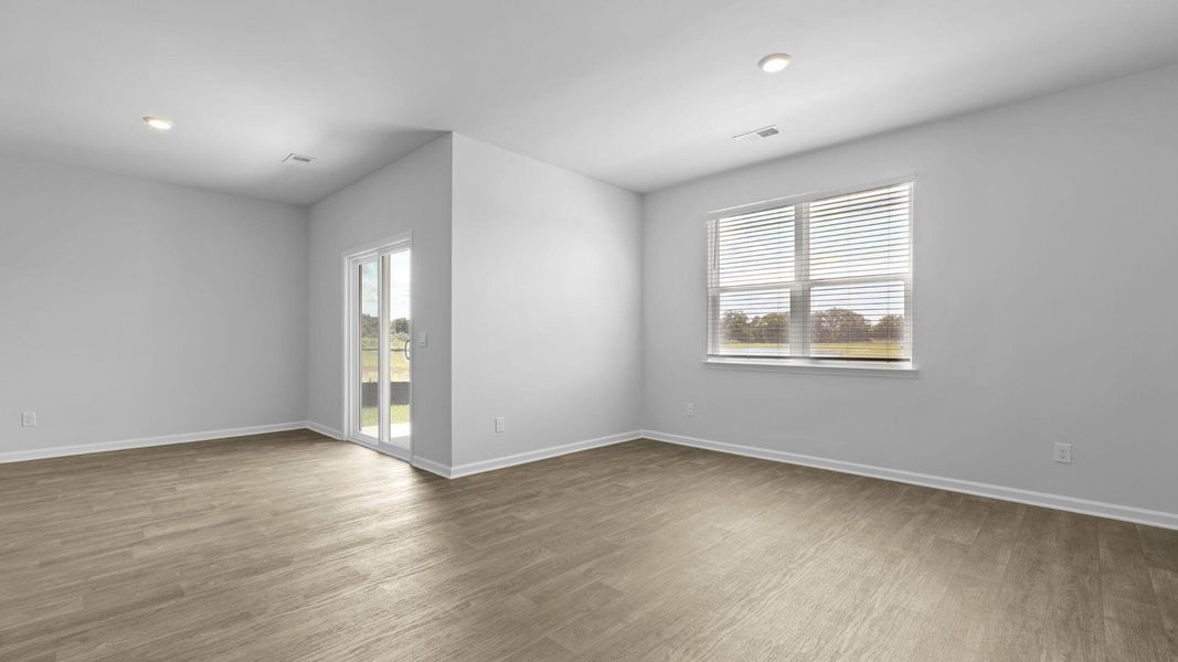 Spacious, unfurnished interior of a new home in The Ranch, Holly Hill (Image 33).