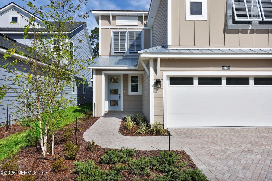 Exterior details and patio area of a home in Crosswinds at Nocatee, Ponte Vedra (Image 29).