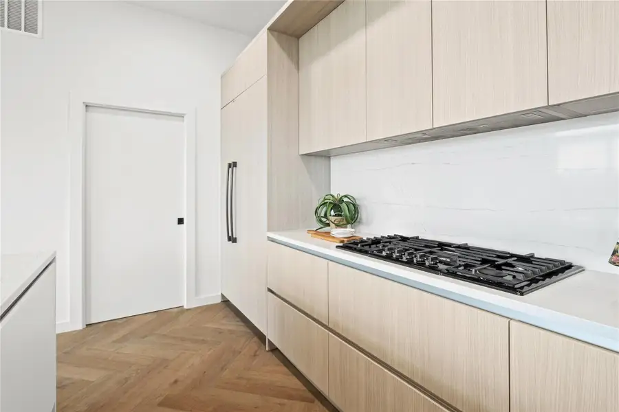 Furnished interior view inside a new home in One Oak, Austin (Image 8). Furnished interior view inside a new home in One Oak, Austin (Image 8).