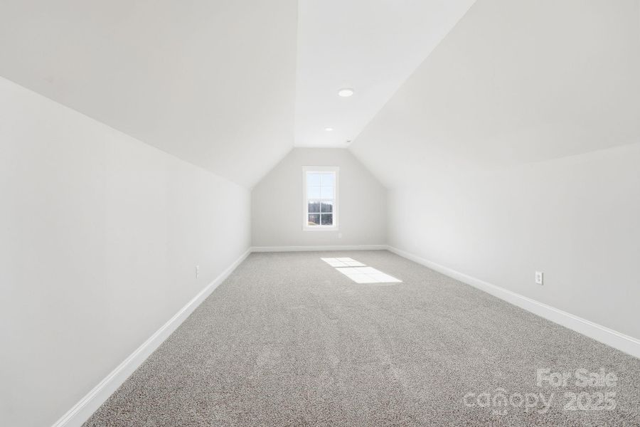 Spacious, unfurnished interior of a new home in , Lexington (Image 25).