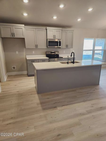 Furnished interior view inside a new home in College Station, Panama City (Image 3).