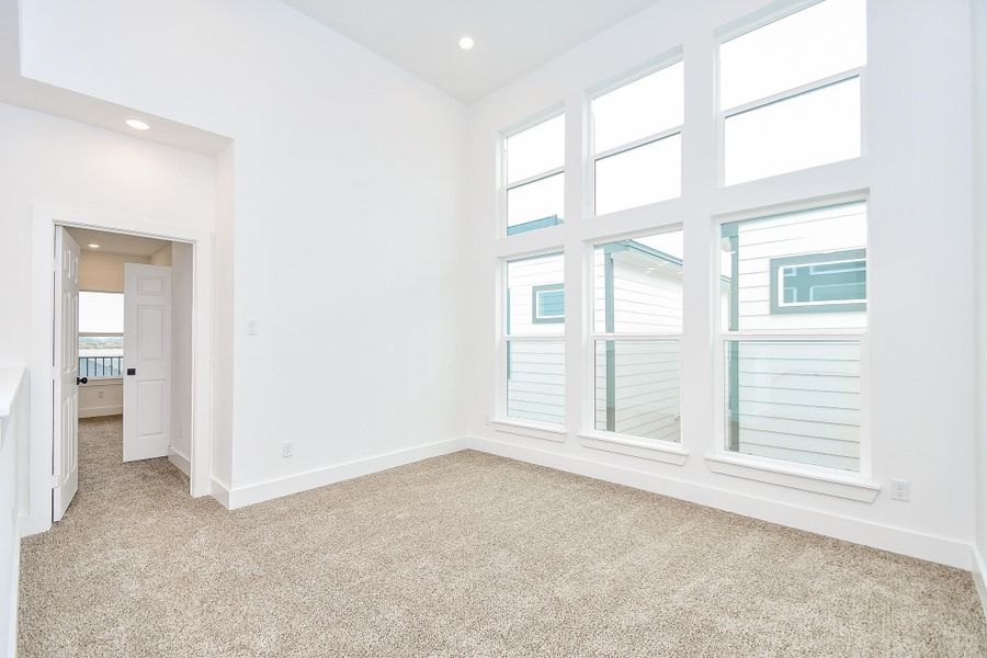 Spacious, unfurnished interior of a new home in , Houston (Image 20). Spacious, unfurnished interior of a new home in , Houston (Image 20).